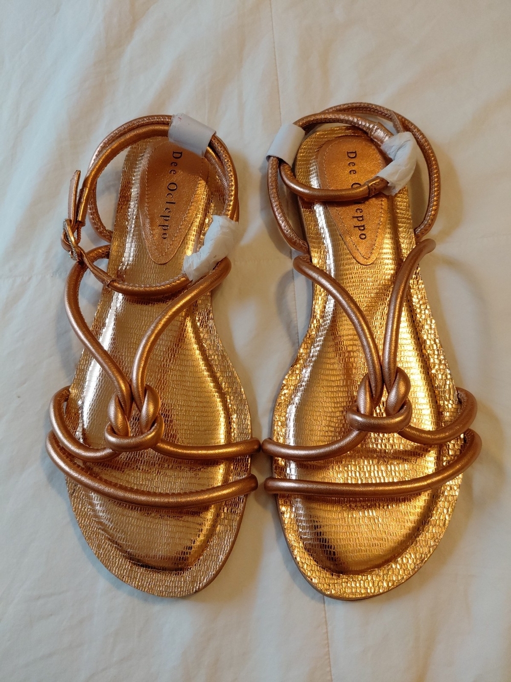 Dee Ocleppo sandals In bronze-tone nappa leather Size 6.5 EUC